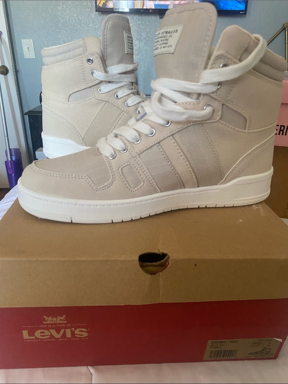 Levi's Men's High-Top Sneakers in Beige and White